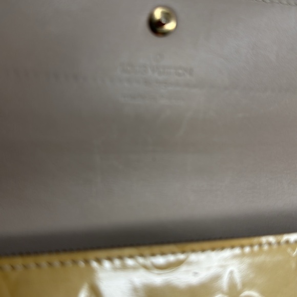 Louis Vuitton Yellow Impression Monogram Vernis Wallet ~EUC - Picture 10 of 16